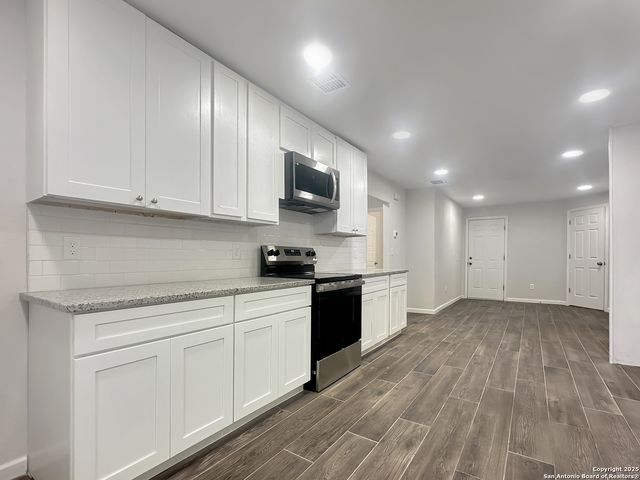 307 Lyric, San Antonio, TX 78223