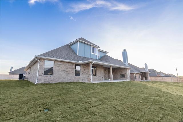 9209 NW 116th Street, Yukon, OK 73099
