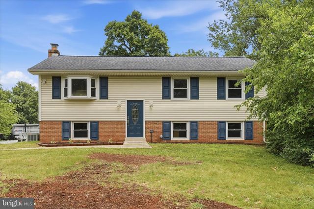 5615 CALVERT DR, Frederick, MD 21703