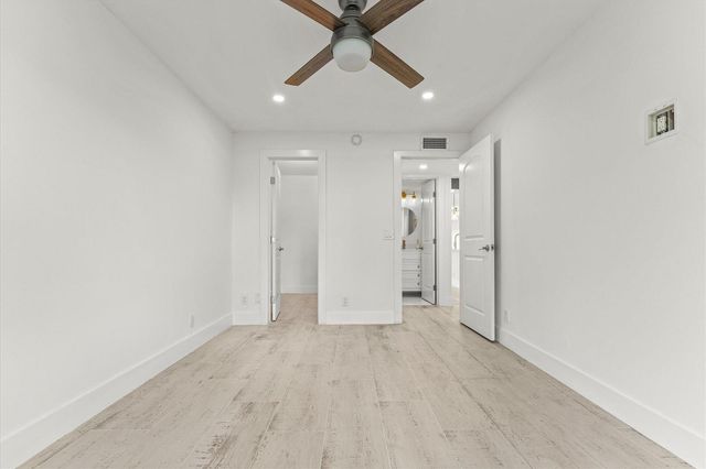 308 Preston H 308, Boca Raton, FL 33434