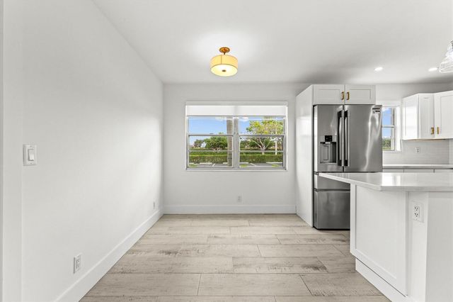 308 Preston H 308, Boca Raton, FL 33434