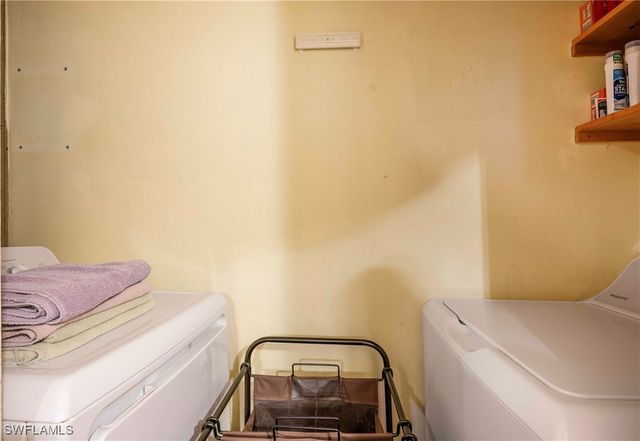 5214 Cedarbend DR 1, Fort Myers, FL 33919