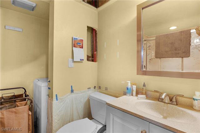 5214 Cedarbend DR 1, Fort Myers, FL 33919