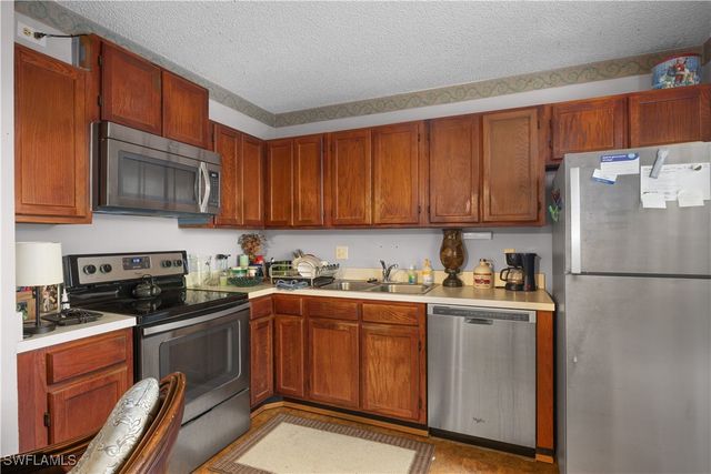 5214 Cedarbend DR 1, Fort Myers, FL 33919