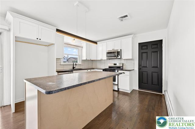 1626 3rd Street, Bethlehem Twp, PA 18020