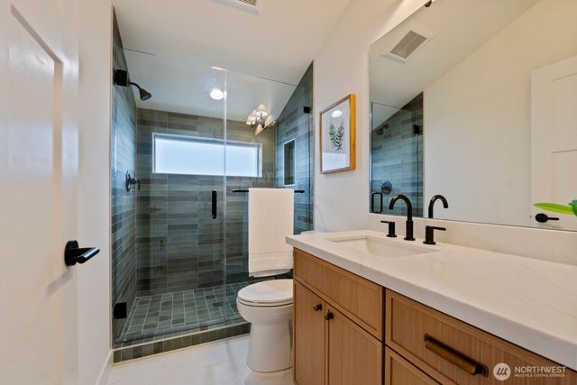 2213 W Bertona Street, Seattle, WA 98199