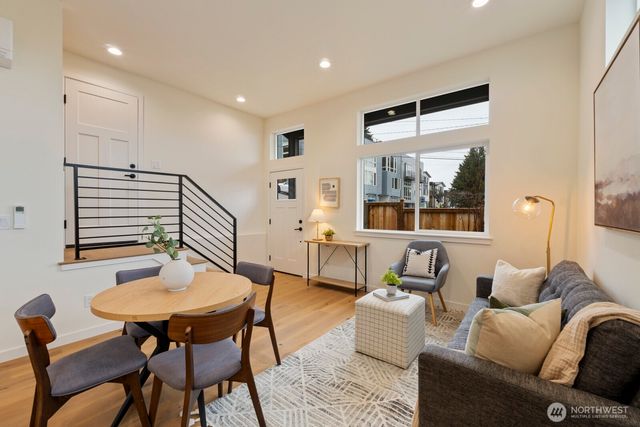 2213 W Bertona Street, Seattle, WA 98199