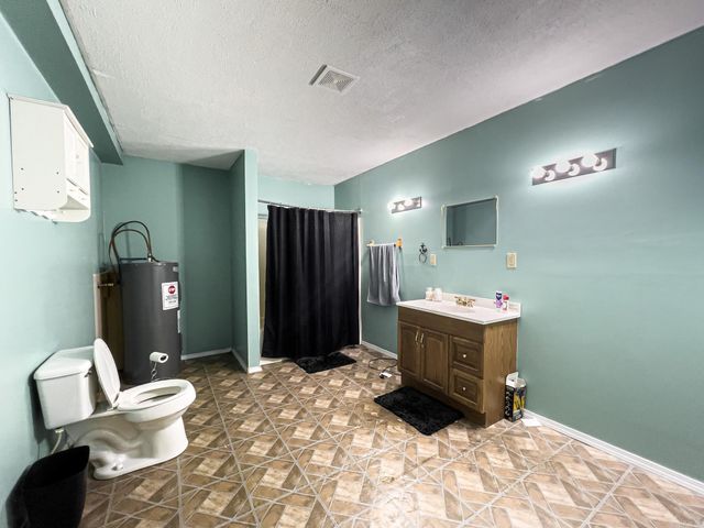 222 Lawson Avenue, Wynne, AR 72396