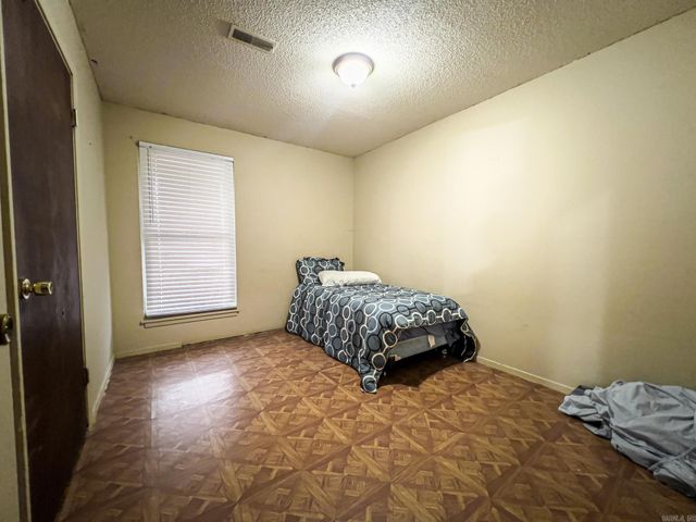 222 Lawson Avenue, Wynne, AR 72396