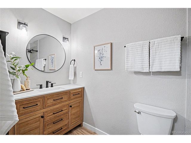3400 S Holly St, Denver, CO 80222