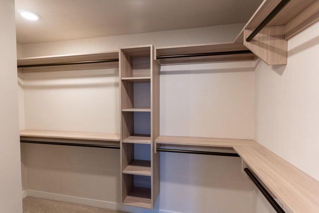 4110 RIDGECREST LANE, Kaukauna, WI 54130