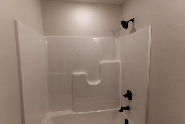 4110 RIDGECREST LANE, Kaukauna, WI 54130