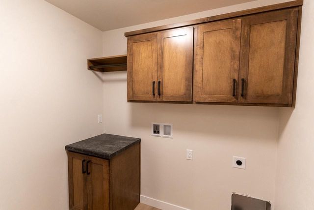 4110 RIDGECREST LANE, Kaukauna, WI 54130