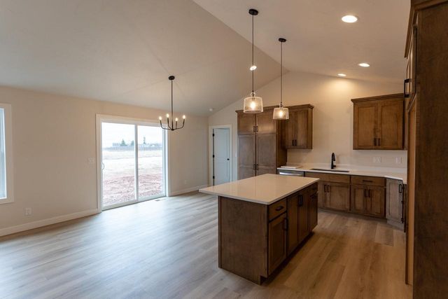 4110 RIDGECREST LANE, Kaukauna, WI 54130