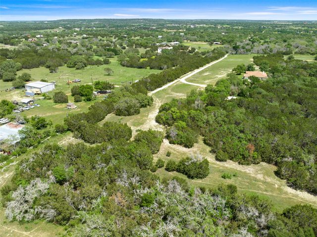 1633 County Road 255, Georgetown, TX 78633
