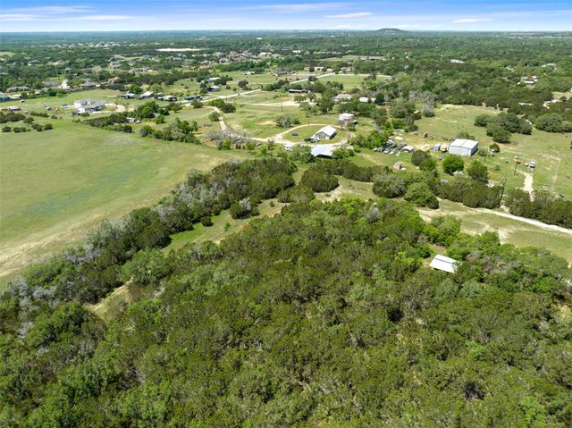 1633 County Road 255, Georgetown, TX 78633