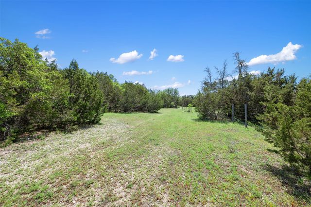 1633 County Road 255, Georgetown, TX 78633