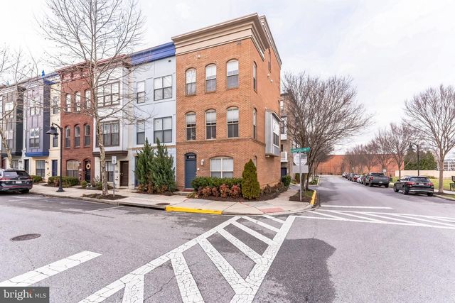4560 LONGFELLOW ST, Hyattsville, MD 20781