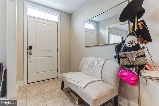 4560 LONGFELLOW ST, Hyattsville, MD 20781