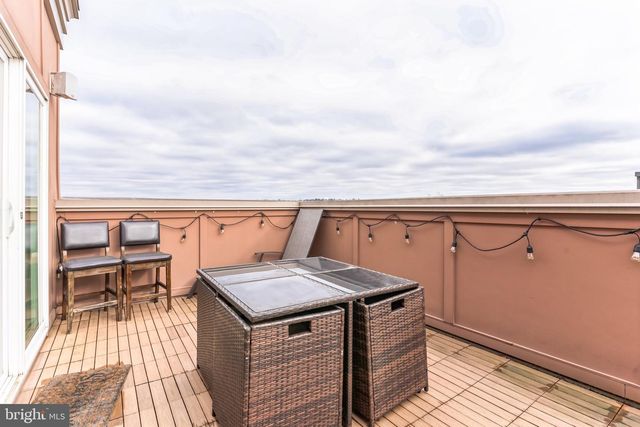 4560 LONGFELLOW ST, Hyattsville, MD 20781
