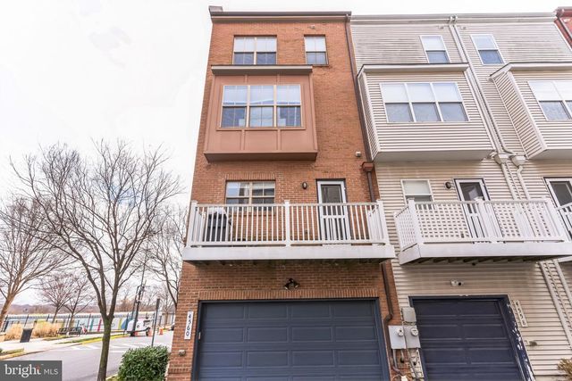 4560 LONGFELLOW ST, Hyattsville, MD 20781