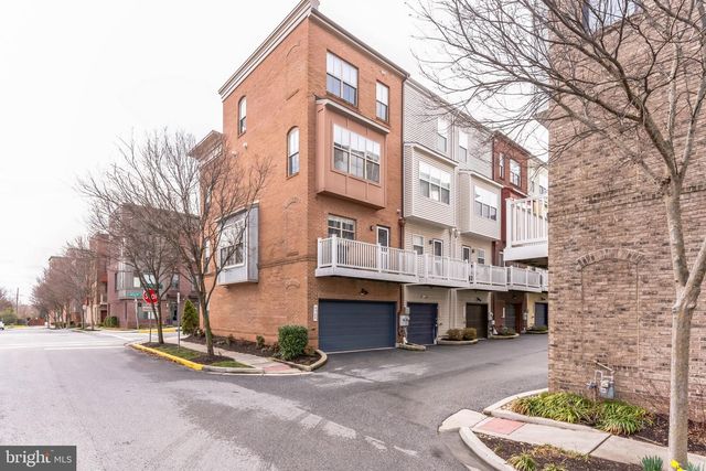 4560 LONGFELLOW ST, Hyattsville, MD 20781