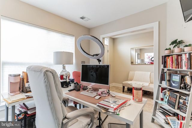 4560 LONGFELLOW ST, Hyattsville, MD 20781
