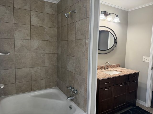 36 Shannon Street, Bath, NY 14810