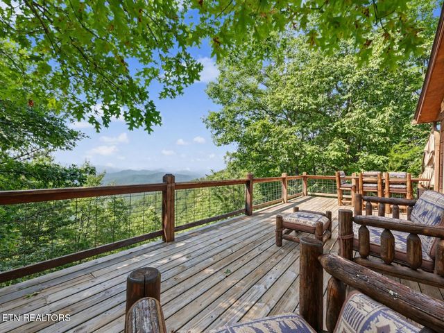 1001 Old Laurel Lane, Sevierville, TN 37876