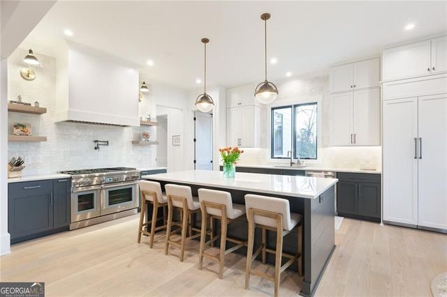 4211 Blackland Drive, Marietta, GA 30067