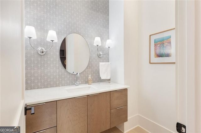 4211 Blackland Drive, Marietta, GA 30067