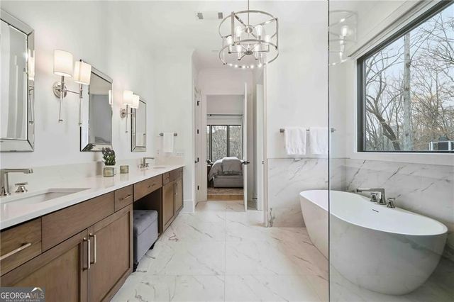 4211 Blackland Drive, Marietta, GA 30067