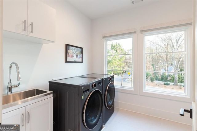 4211 Blackland Drive, Marietta, GA 30067