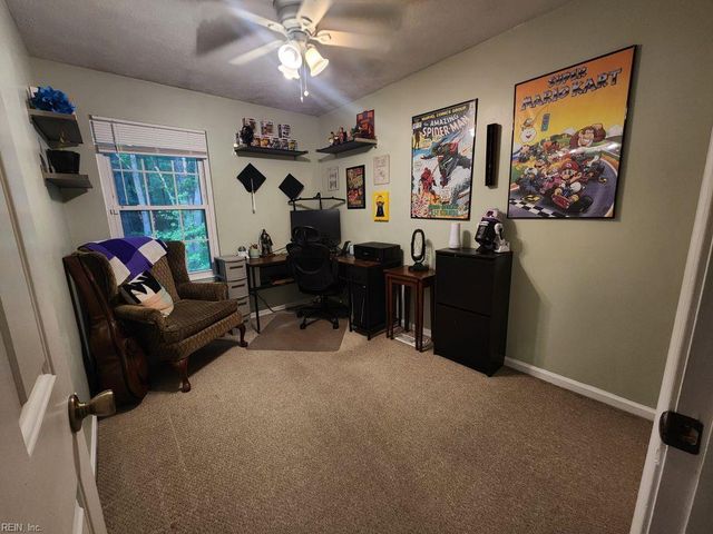 42 Otsego DR, Newport News, VA 23602