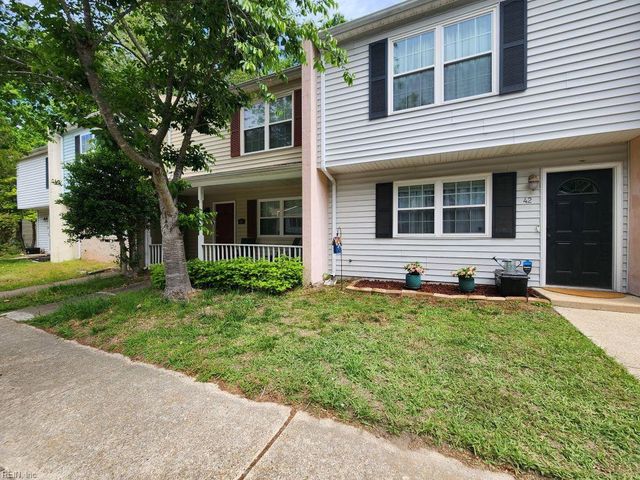 42 Otsego DR, Newport News, VA 23602