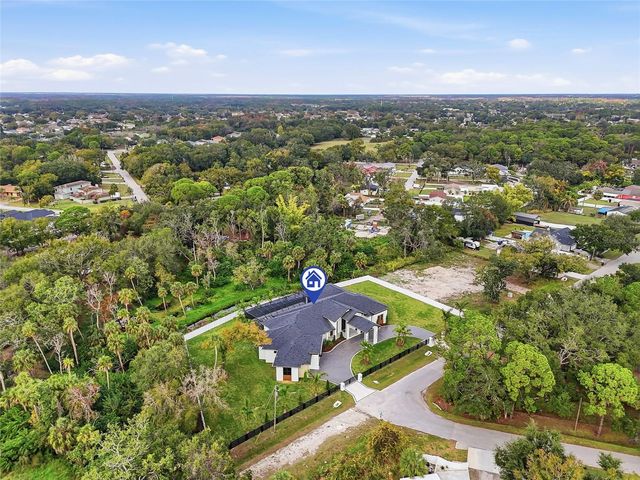 6802 E CREEK DRIVE, Tampa, FL 33615