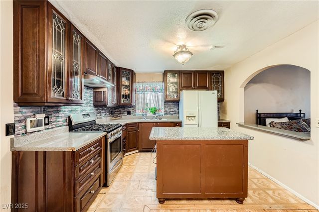 4322 East Viking Road, Las Vegas, NV 89121