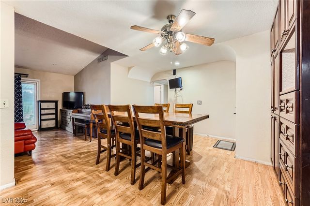 4322 East Viking Road, Las Vegas, NV 89121