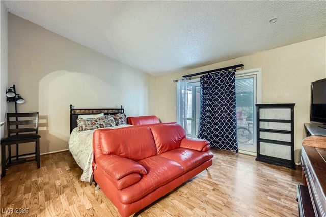 4322 East Viking Road, Las Vegas, NV 89121