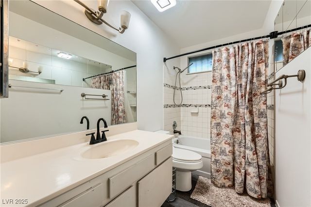 4322 East Viking Road, Las Vegas, NV 89121