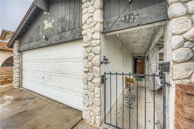 4322 East Viking Road, Las Vegas, NV 89121