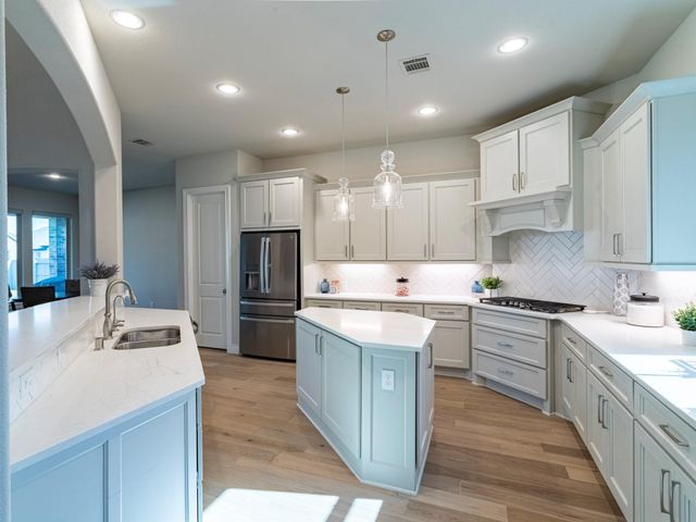 17429 Orchid Falls Lane, Conroe, TX 77302