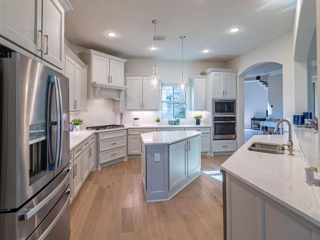 17429 Orchid Falls Lane, Conroe, TX 77302