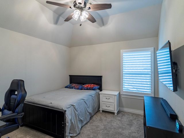 17429 Orchid Falls Lane, Conroe, TX 77302