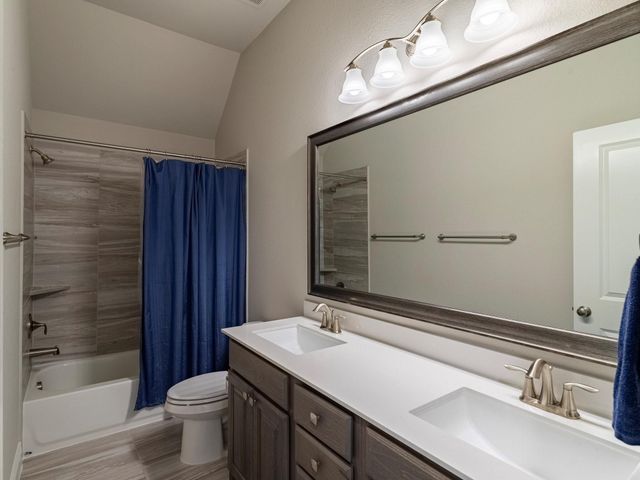 17429 Orchid Falls Lane, Conroe, TX 77302