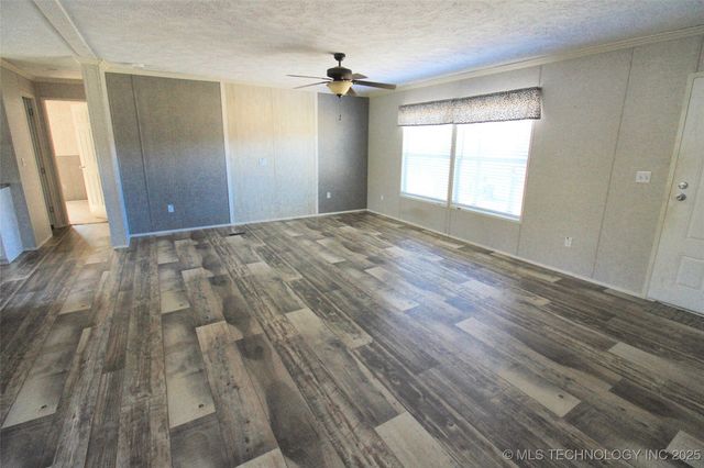 21098 S 495 Road, Tahlequah, OK 74464