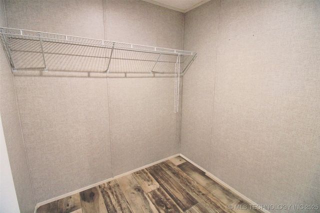 21098 S 495 Road, Tahlequah, OK 74464