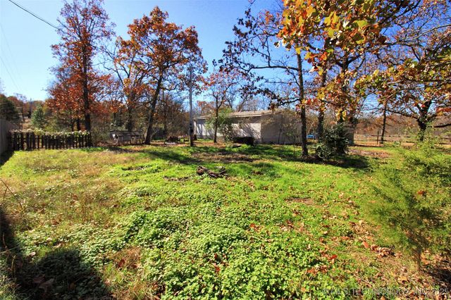 21098 S 495 Road, Tahlequah, OK 74464