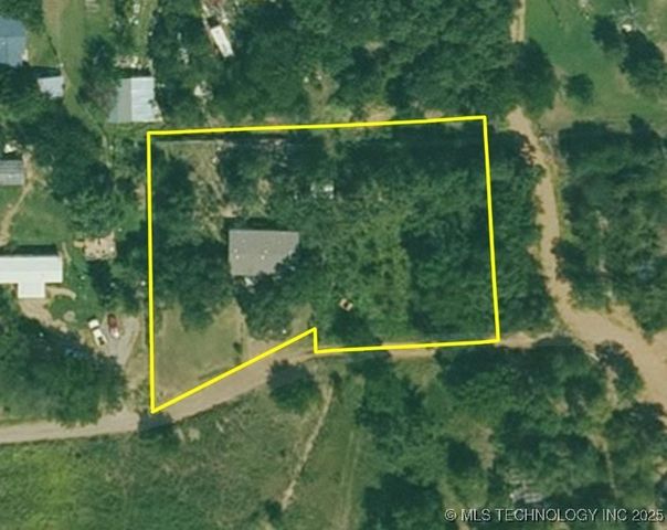 21098 S 495 Road, Tahlequah, OK 74464