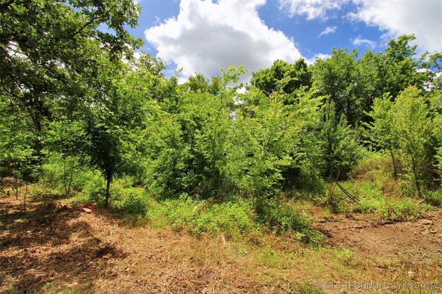 21098 S 495 Road, Tahlequah, OK 74464